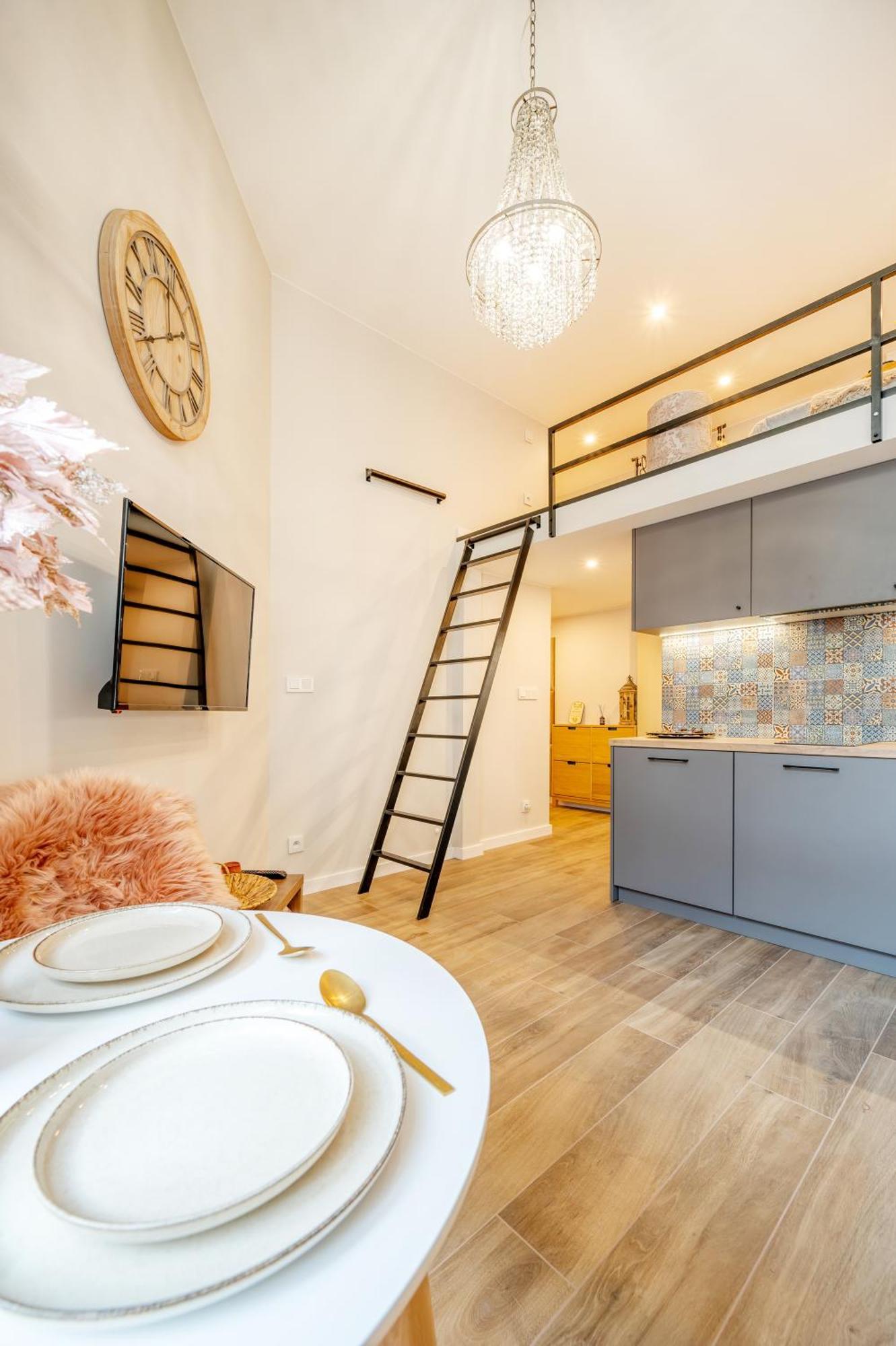 Apartment Downtown Cozy By Rentujemy Lodz (Lodz)